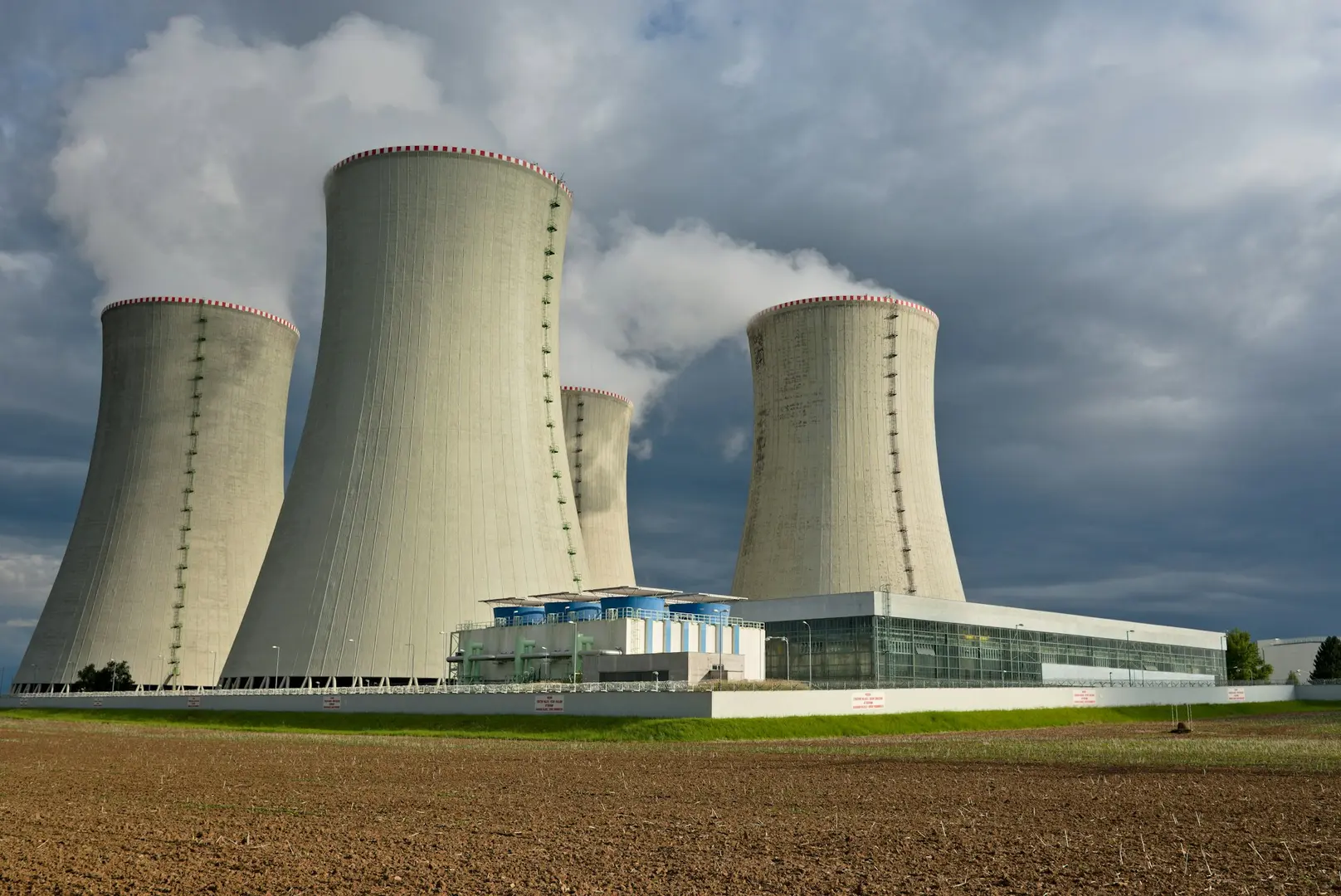 French MPs Float Plan to Mine Bitcoin With Surplus Nuclear Energy