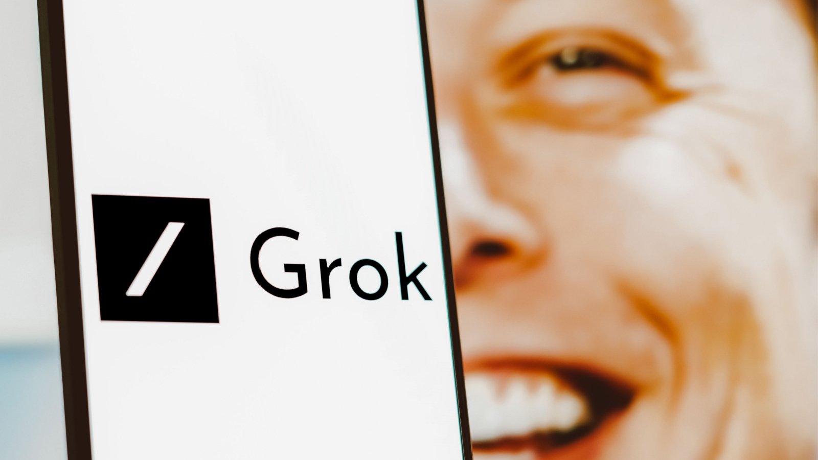 Grok 4 Drops Tomorrow—Here's How Musk's AI Might Steal GPT-5's Thunder
