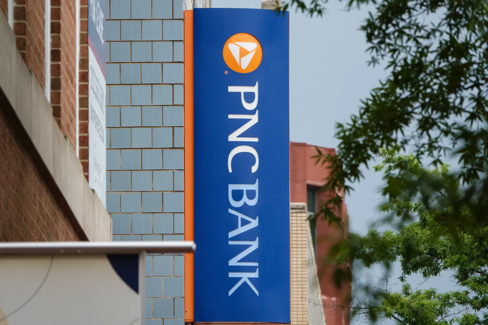 PNC Bank to Offer Crypto Access Through Coinbase Amid Growing Institutional Demand