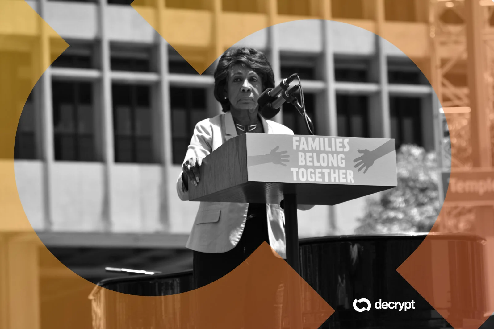 Rep. Maxine Waters Opines on Upcoming US Crypto Bills: 'I Told You So'