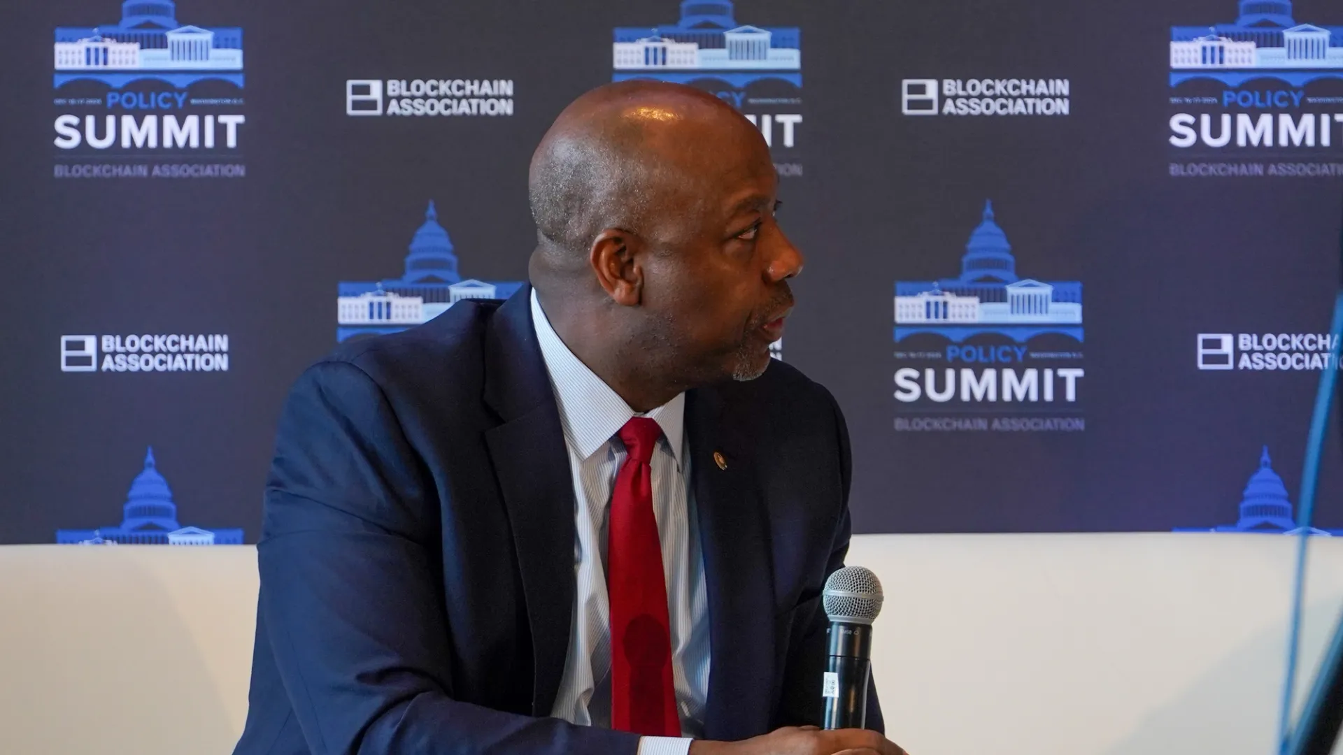 Senate Banking Chair Tim Scott: 12-18 Dems May Vote for Market Structure Bill