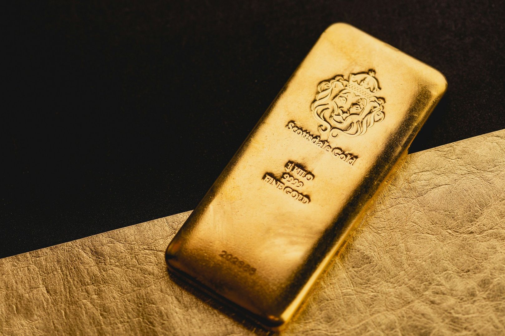 Stablecoin Protocol USDT0 Aims to Bring Tokenized Gold Closer to DeFi